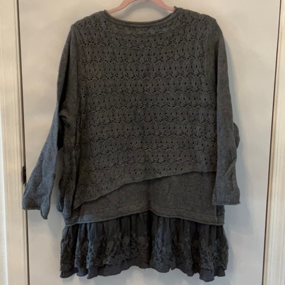 John Mark Gray Layered Tunic Top - Picture 2 of 5